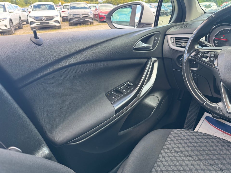 Opel Astra 1,0 T 105 Enjoy Sports Tourer 5d