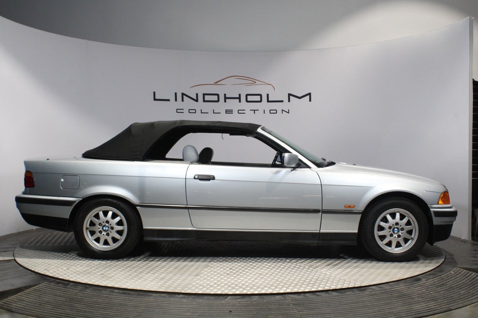 BMW 328i 2,8 Cabriolet 2d