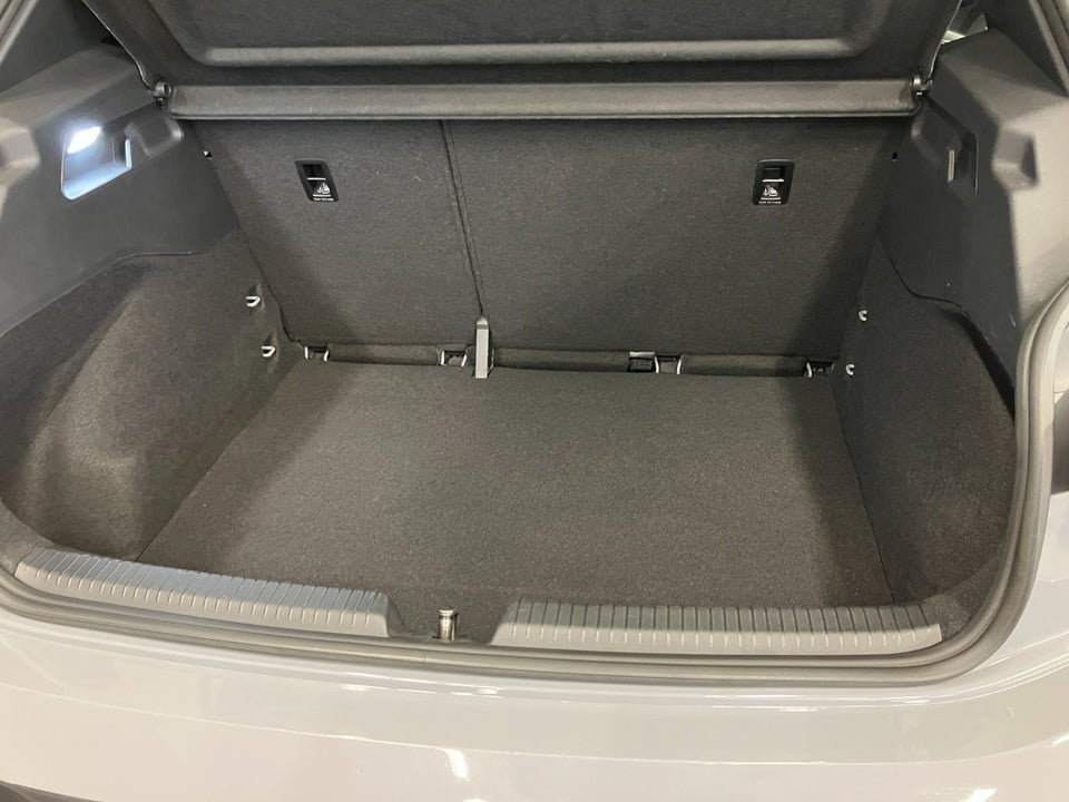 Cupra Born 58 e-Boost 5d