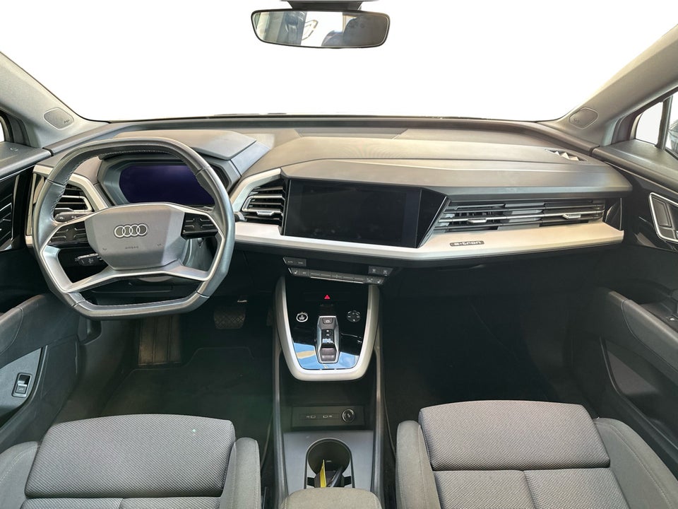 Audi Q4 e-tron 40 Attitude 5d