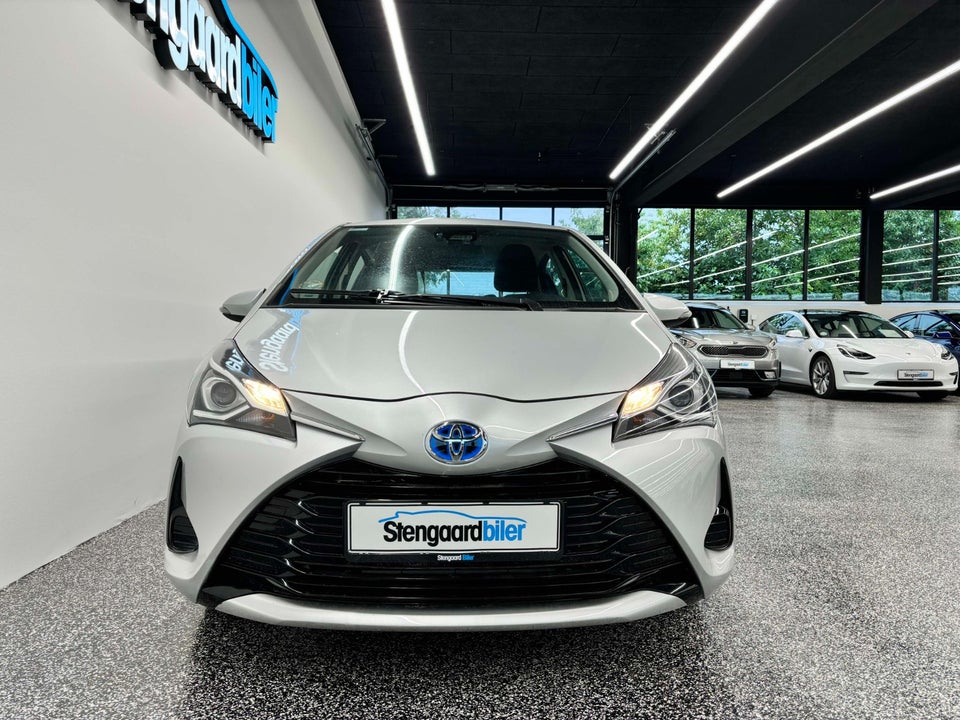 Toyota Yaris 1,5 Hybrid H2 e-CVT 5d