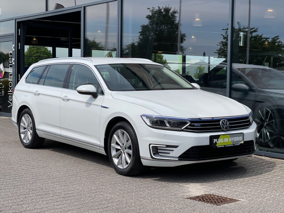 VW Passat 1,4 GTE Highline Variant DSG 5d