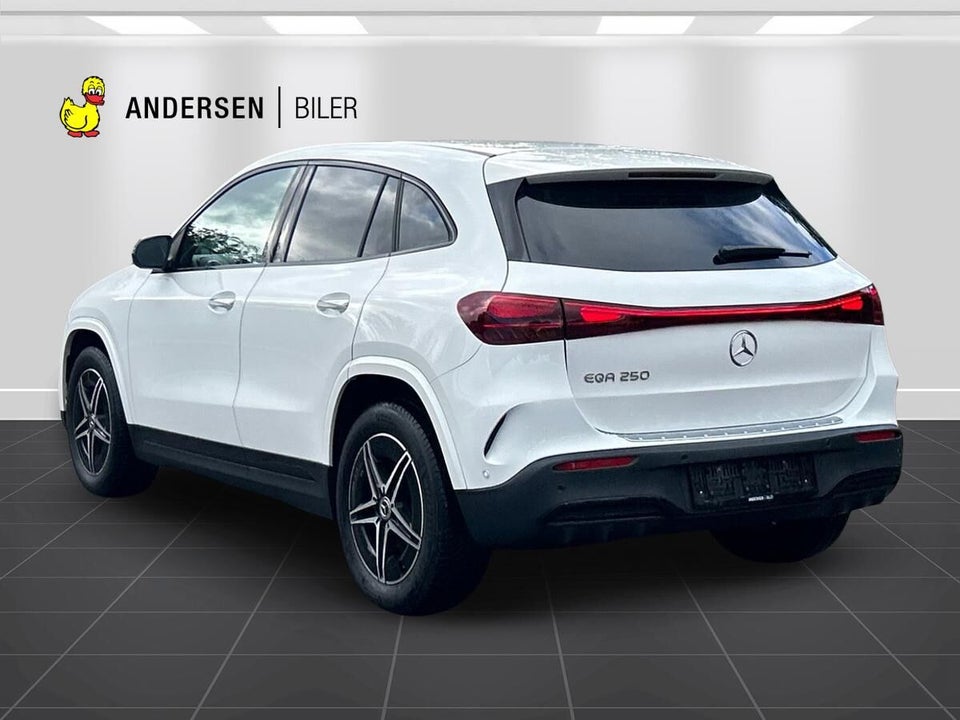 Mercedes EQA250 AMG Line 5d