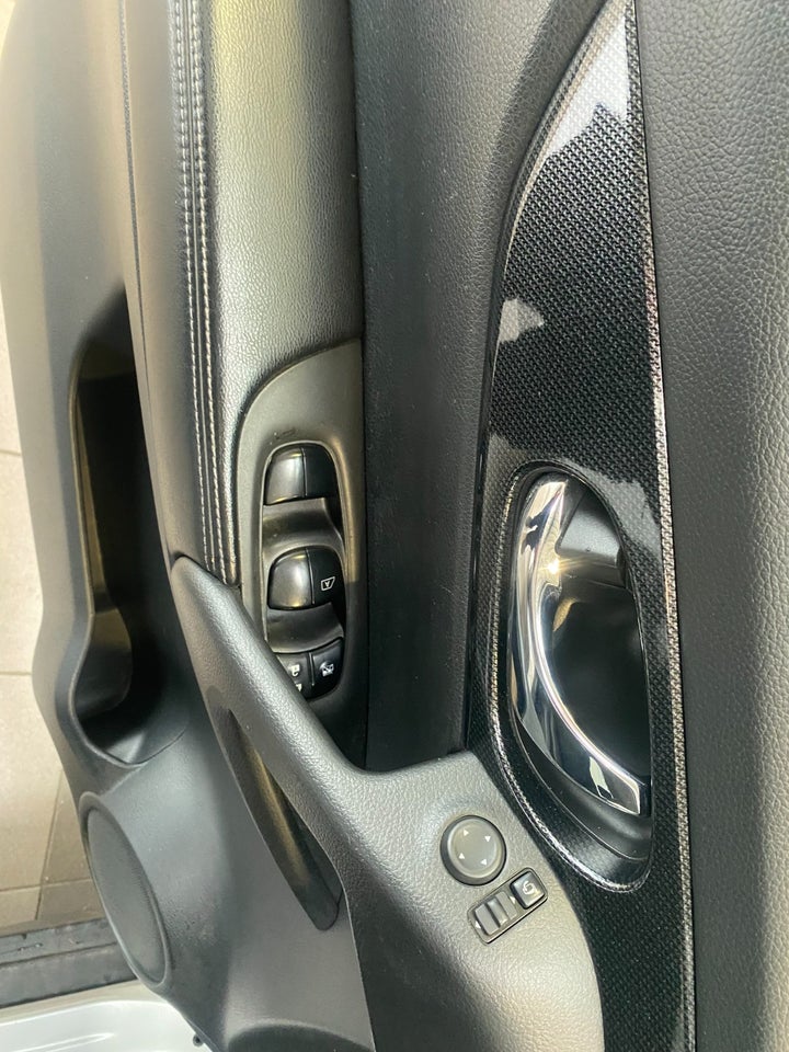 Nissan X-Trail 1,6 Dig-T 163 Acenta 5d