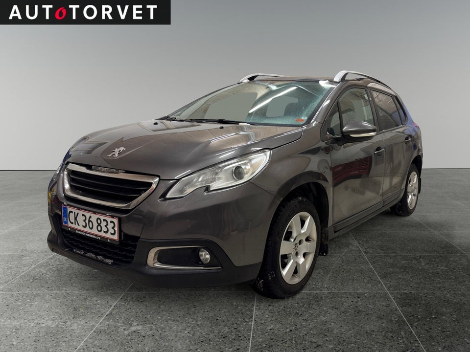 Peugeot 2008 1,2 VTi 82 Allure Sky 5d