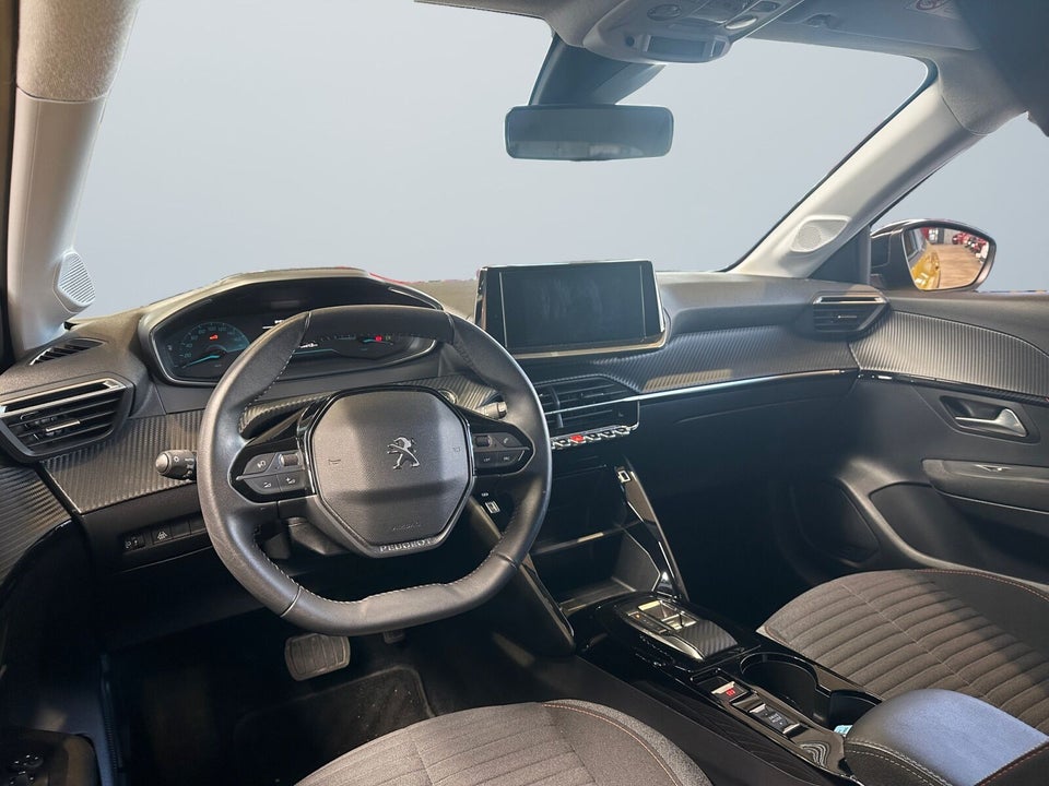 Peugeot e-208 50 Active 5d