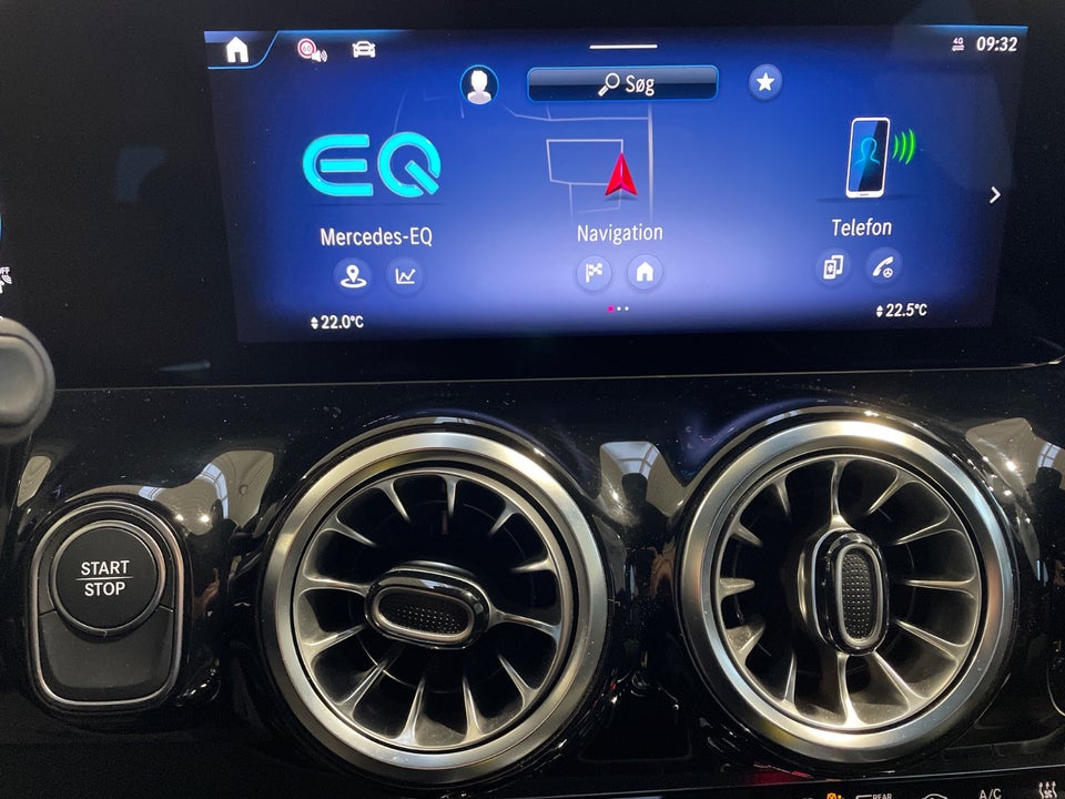 Mercedes EQA250+ AMG Advance 5d