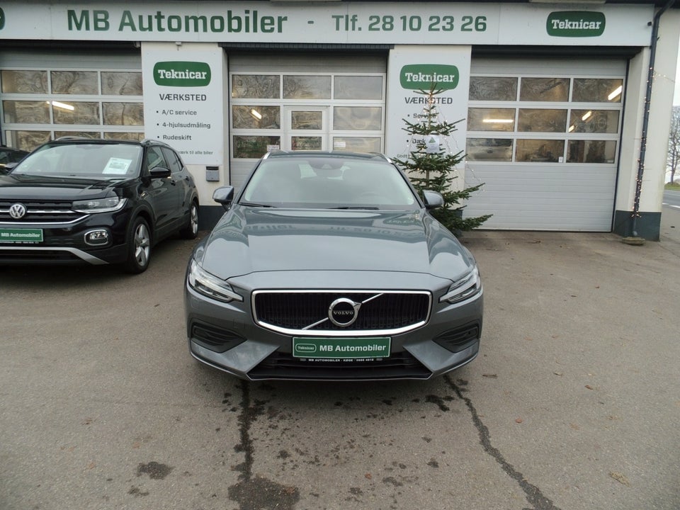 Volvo V60 2,0 D3 150 Momentum aut. 5d