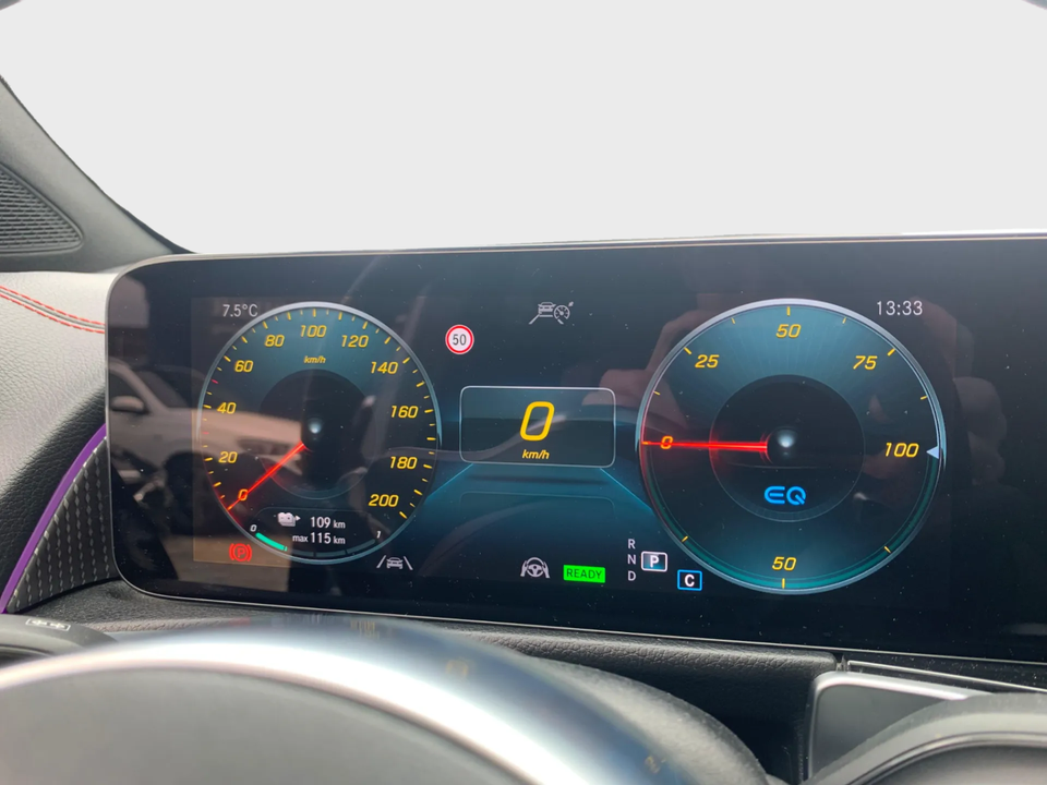 Mercedes EQB250 AMG Line 7prs 5d