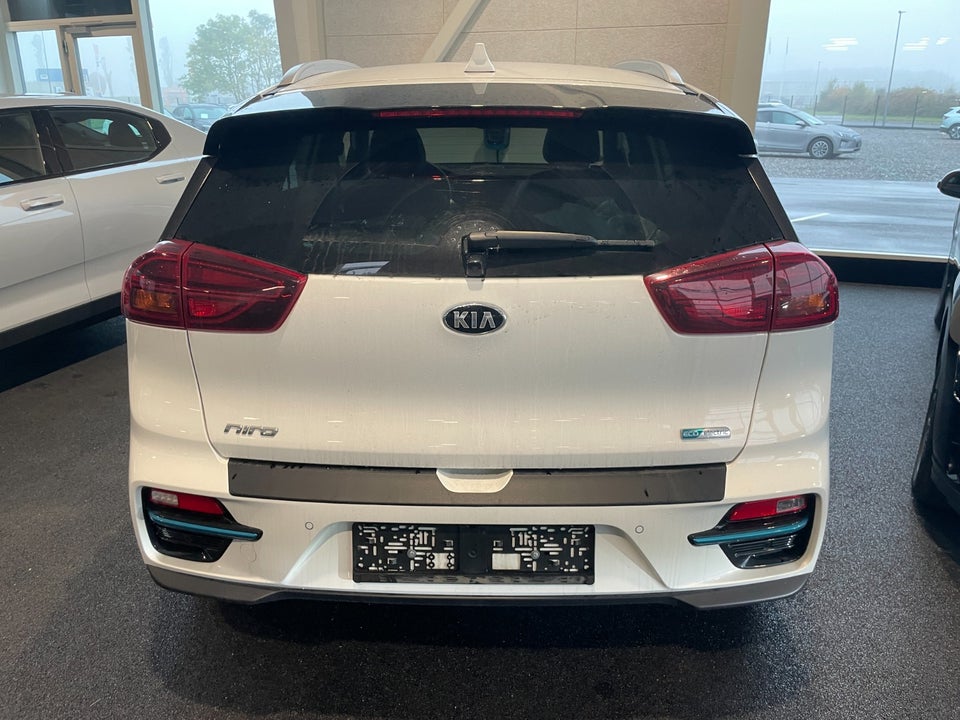 Kia e-Niro 64 Premium 5d