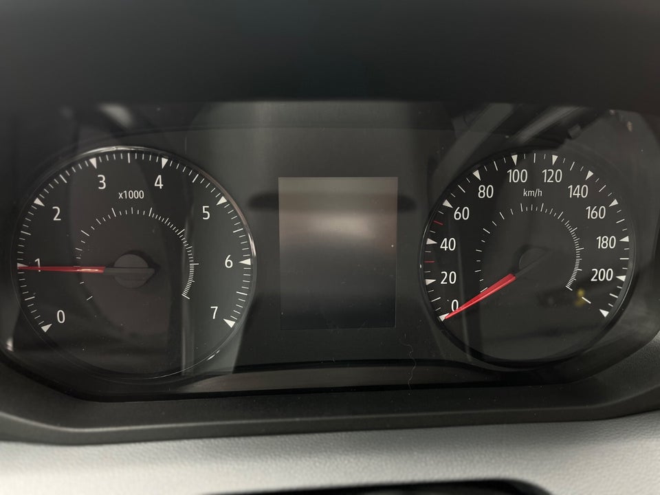 Nissan Interstar 2,0 dCi 170 L3H2 Tekna aut. Van