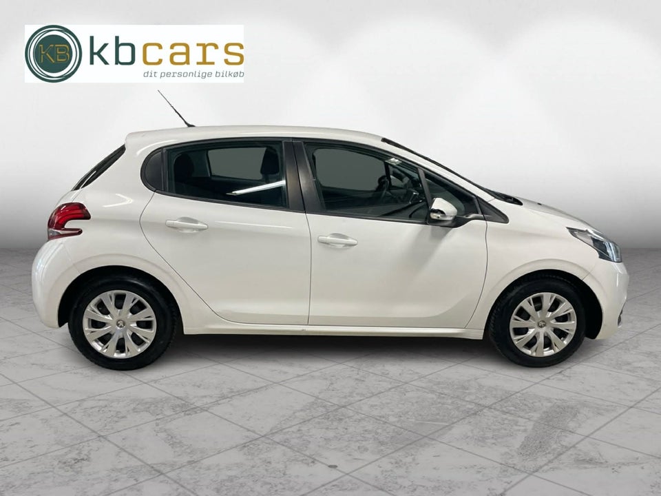 Peugeot 208 1,2 VTi 82 Active 5d