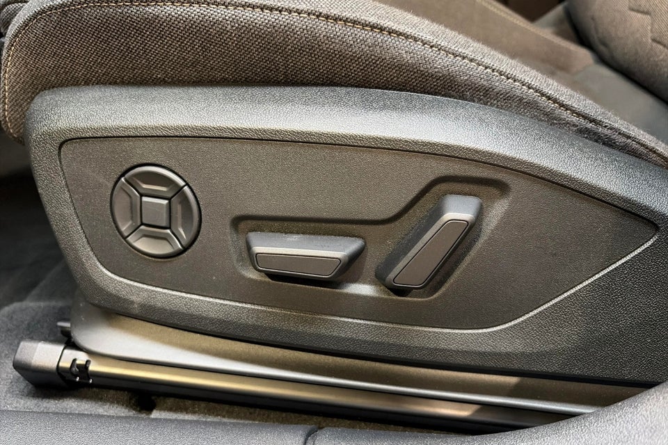 Audi A6 e-tron S-line plus Avant 5d