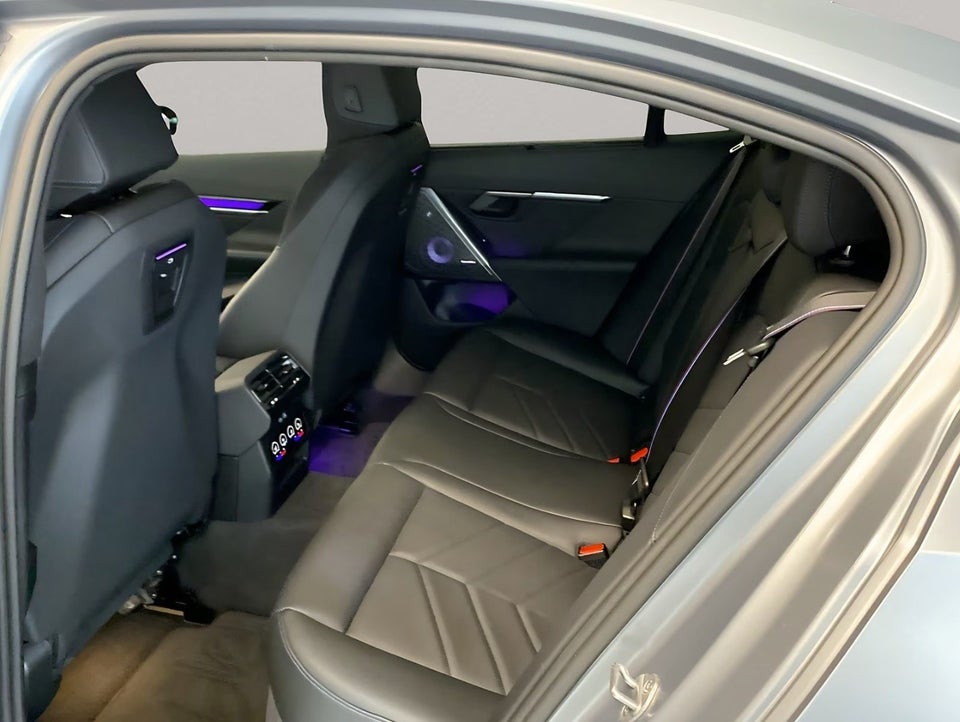 BMW i5 M60 M-Sport xDrive 4d