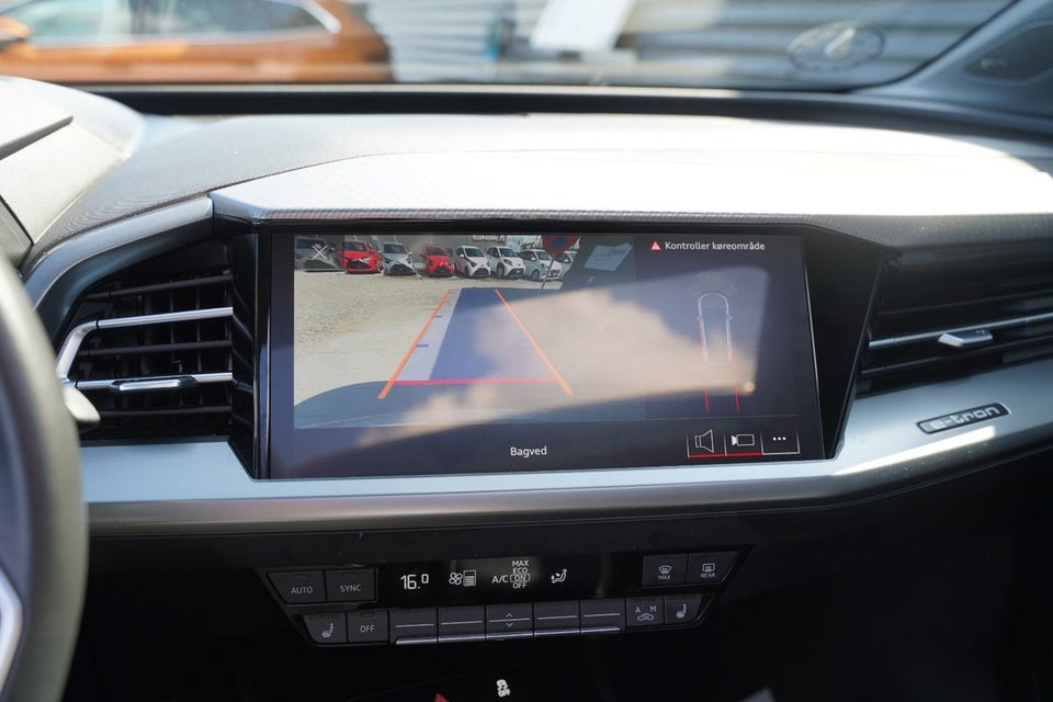 Audi Q4 e-tron 50 Attitude quattro 5d