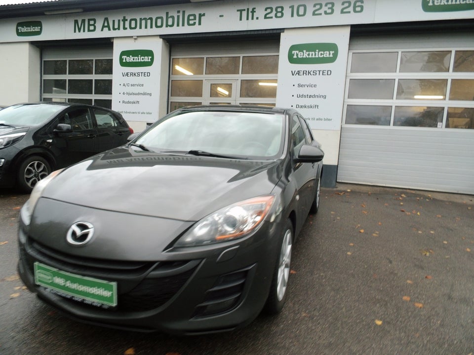 Mazda 3 2,0 Premium Tech 5d