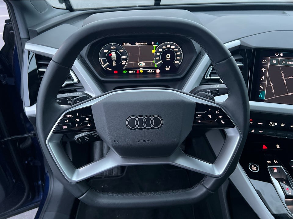 Audi Q4 e-tron 45 Progress 5d