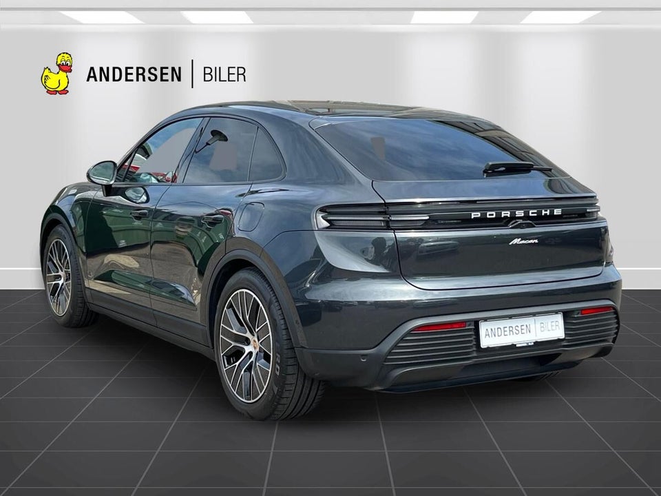 Porsche Macan 5d