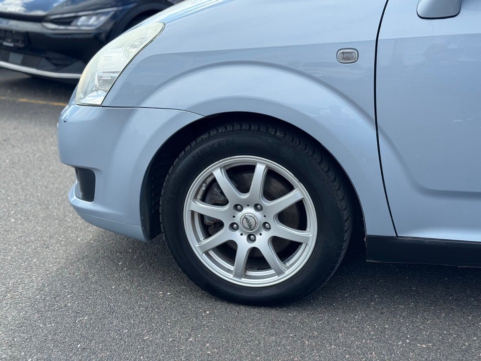 Toyota Corolla Verso 2,2 D-4D 136 Sol 7prs 5d