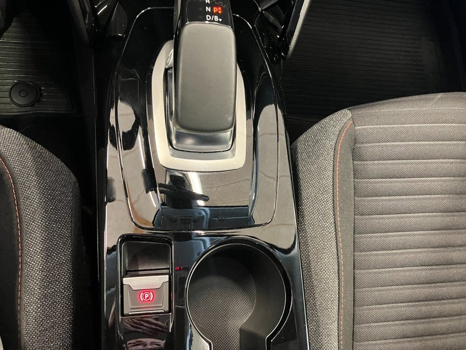 Peugeot e-208 50 Active Pack 5d