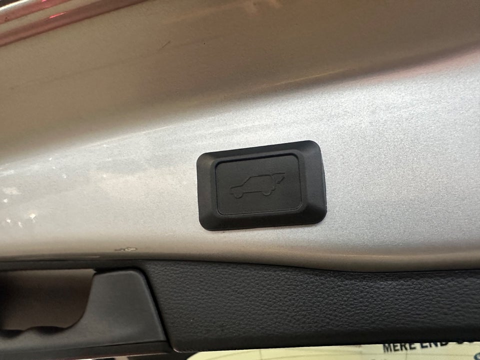 Toyota RAV4 2,5 Hybrid H3 Comfort MDS Van 5d