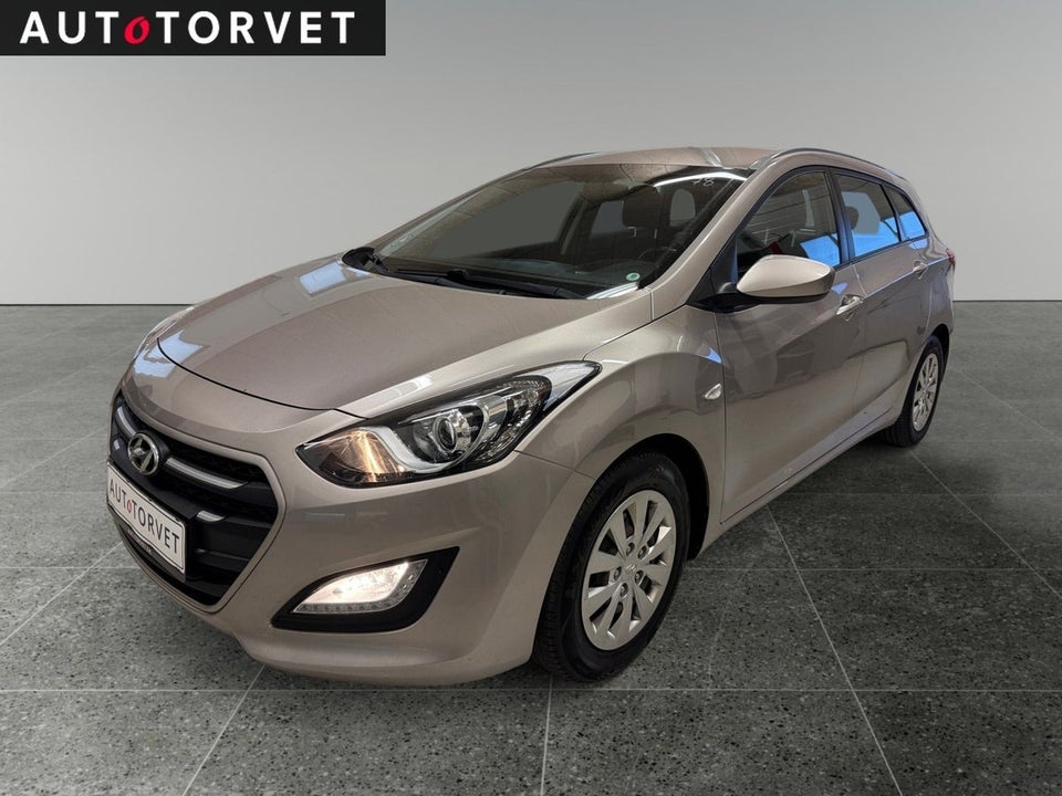 Hyundai i30 1,6 CRDi 110 Life CW 5d