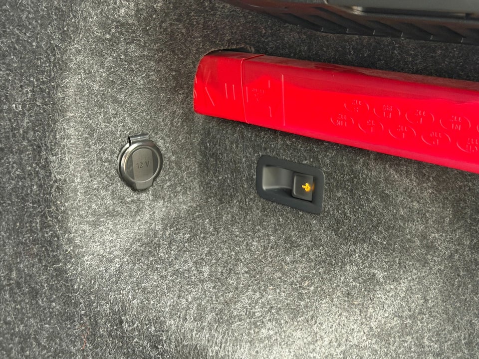 Skoda Enyaq 80 iV Suite 5d