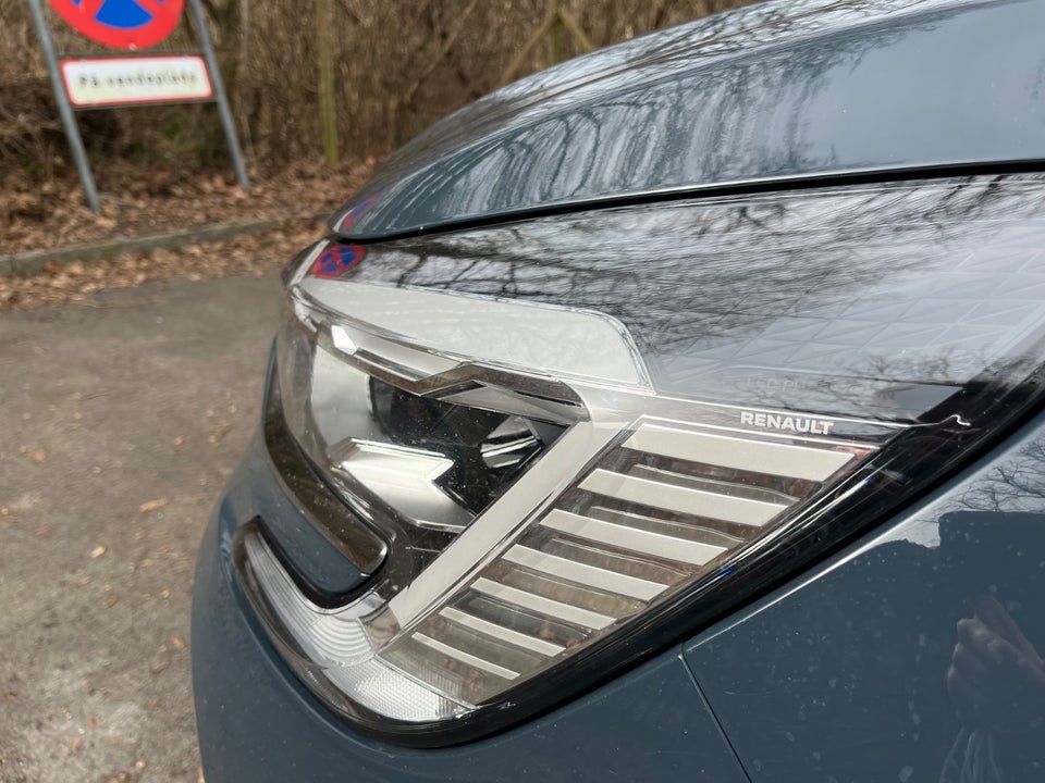 Renault Captur 1,6 E-Tech Zen 5d