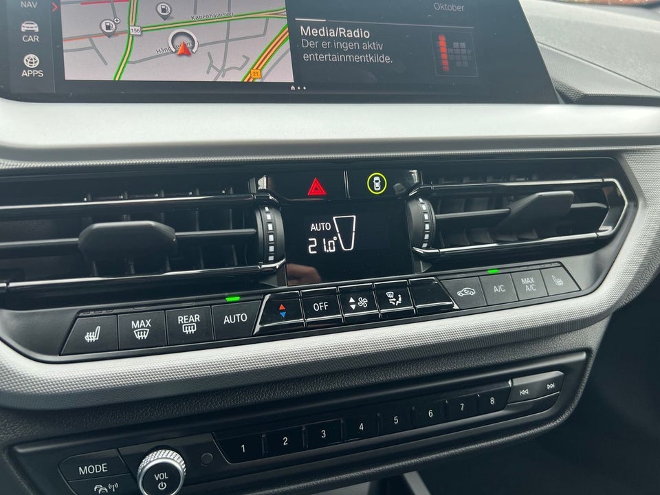 BMW 118i 1,5 Sport Line 5d