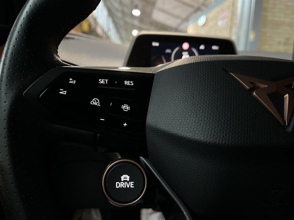 Cupra Tavascan 77 VZ Adrenaline 5d