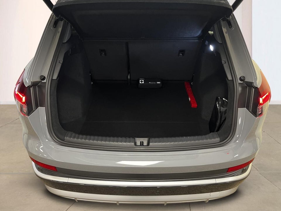 Audi Q4 e-tron 45 S-line 5d