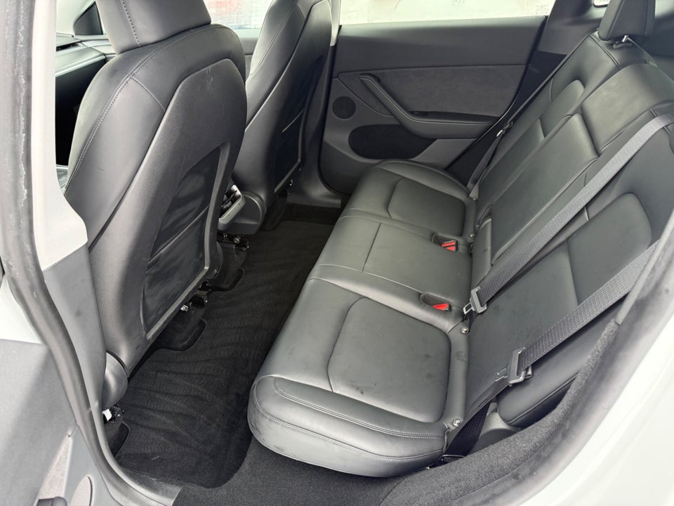 Tesla Model Y Long Range RWD 5d