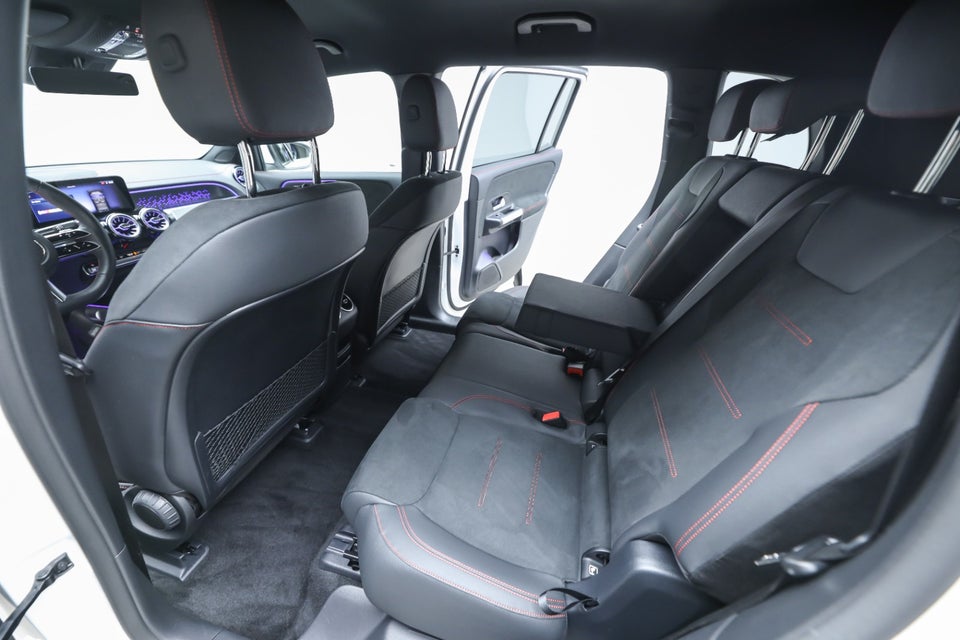 Mercedes EQB250+ AMG Advance 5d