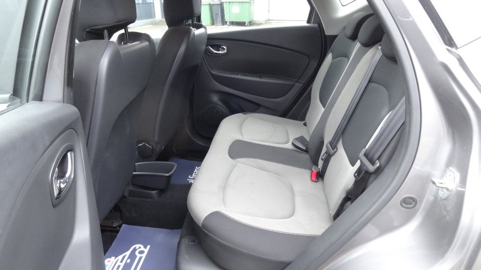 Renault Captur 0,9 TCe 90 Expression 5d