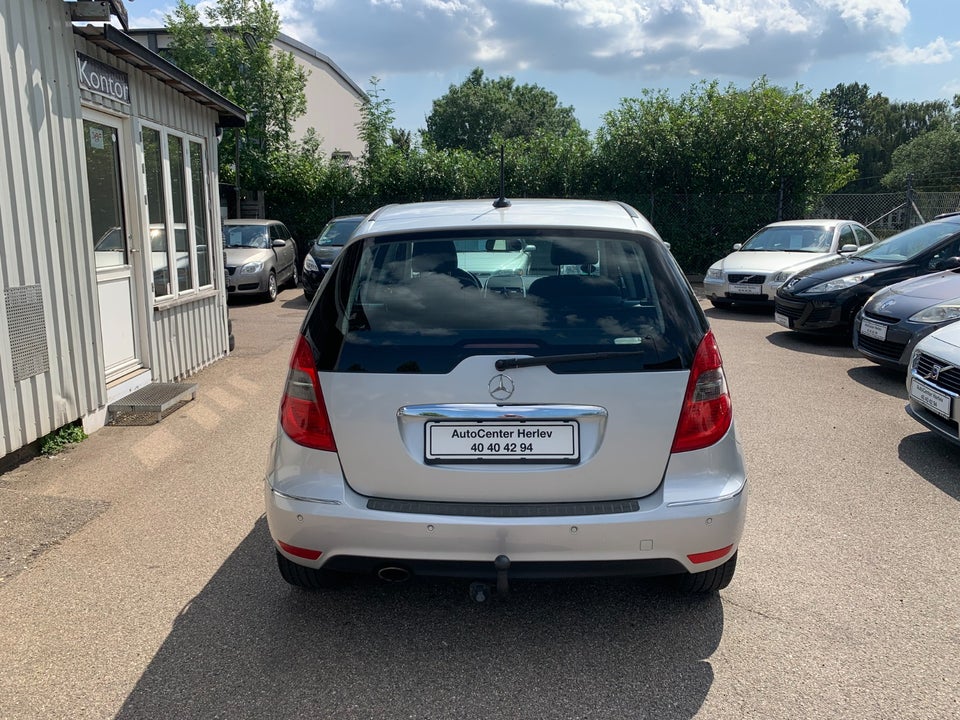 Mercedes A180 1,7 Avantgarde aut. BE 5d