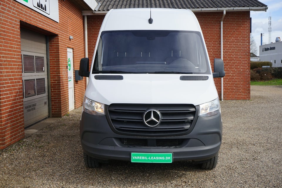Mercedes Sprinter 317 2,0 CDi A2 Kassevogn aut. RWD