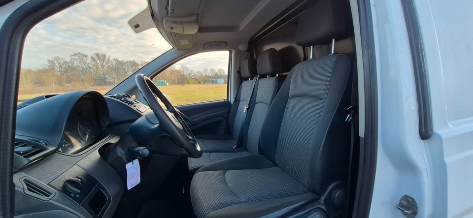 Mercedes Vito 110 2,2 CDi Basic L 5d