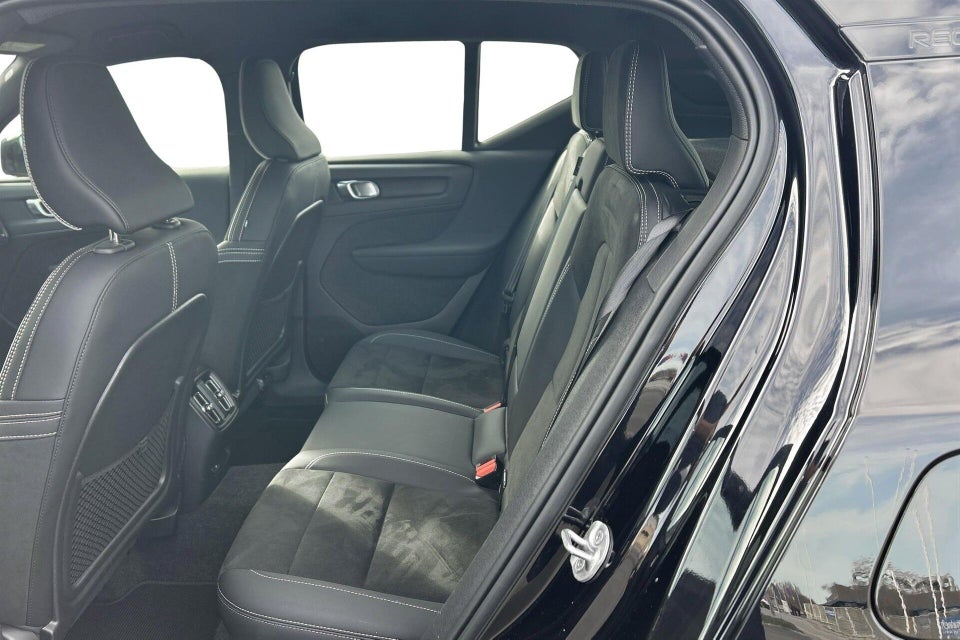 Volvo XC40 P6 ReCharge Plus 5d
