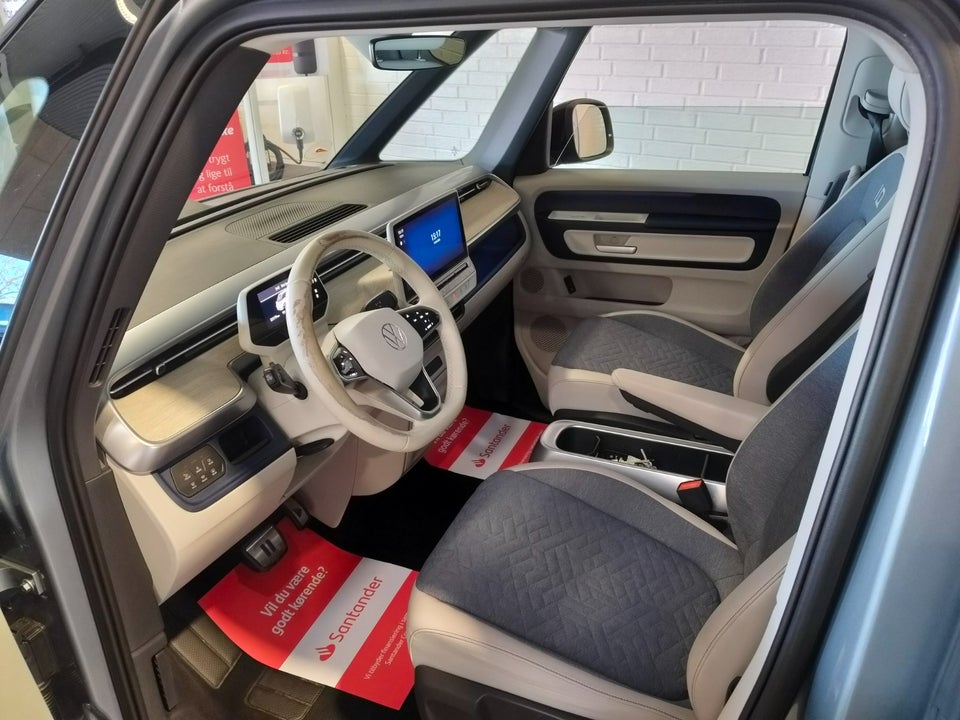 VW ID.Buzz 77 Pro SWB 5d