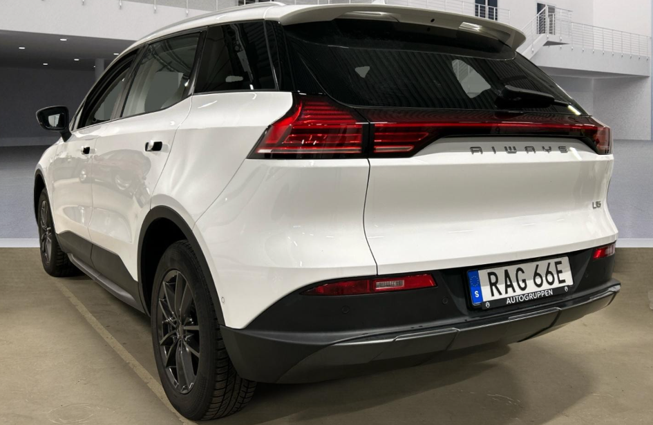 Aiways U5 Premium 5d