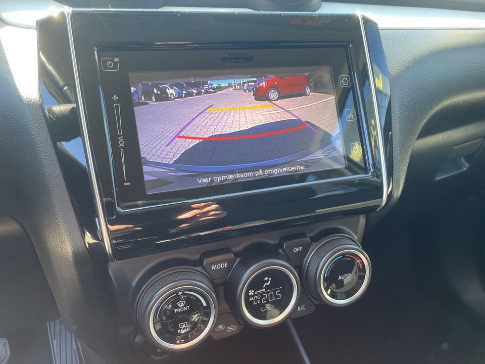 Suzuki Swift 1,2 Dualjet Exclusive CVT 5d