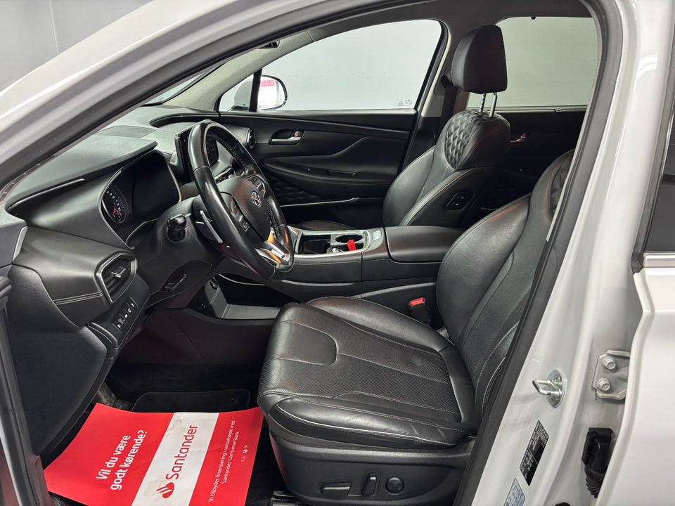 Hyundai Santa Fe 1,6 PHEV Essential aut. 4WD 7prs 5d