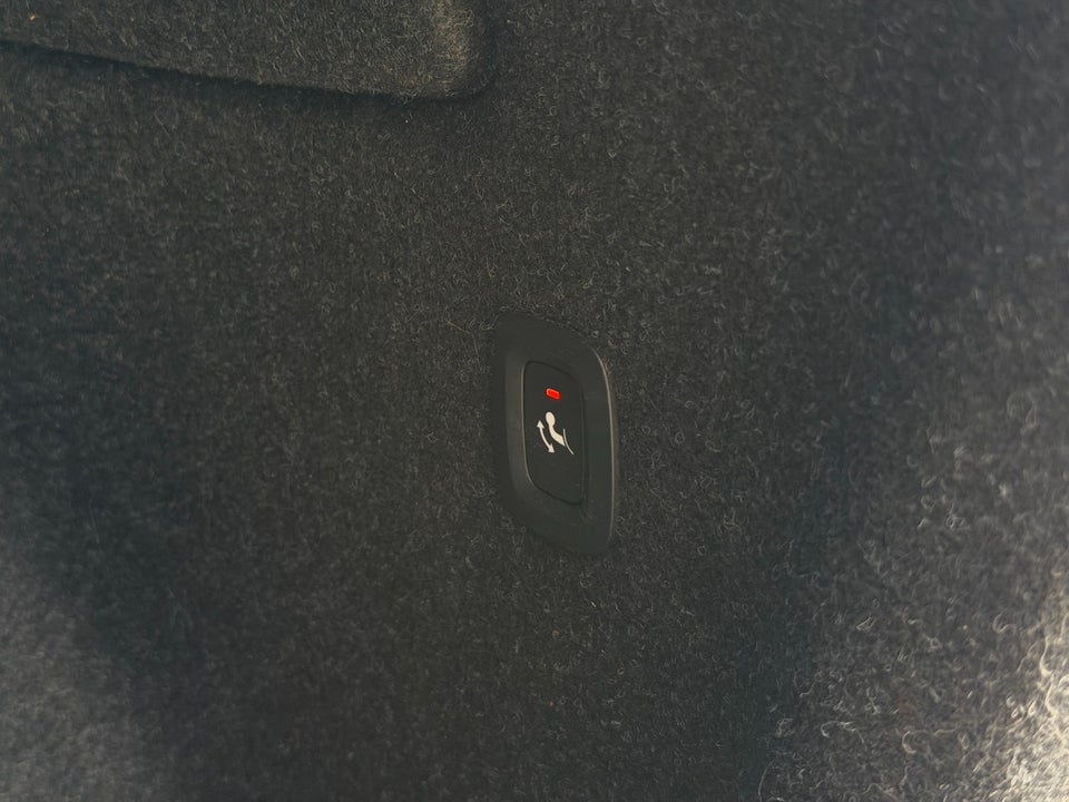 Volvo XC40 ReCharge Core 5d