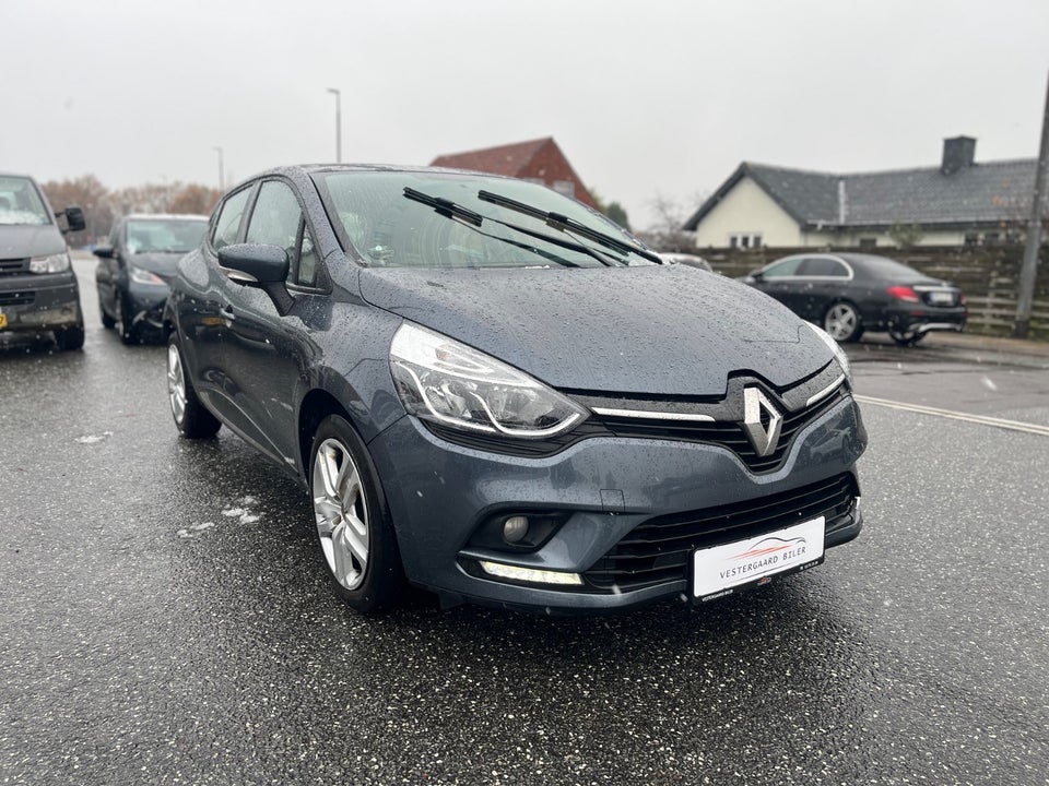 Renault Clio IV 0,9 TCe 90 Business Sport Tourer 5d