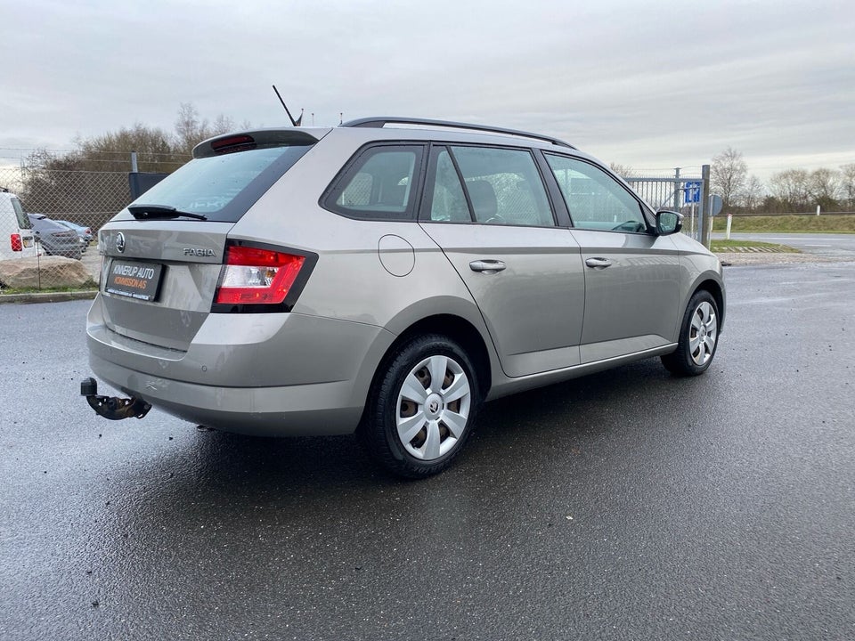 Skoda Fabia 1,2 TSi 110 Ambition Combi DSG 5d