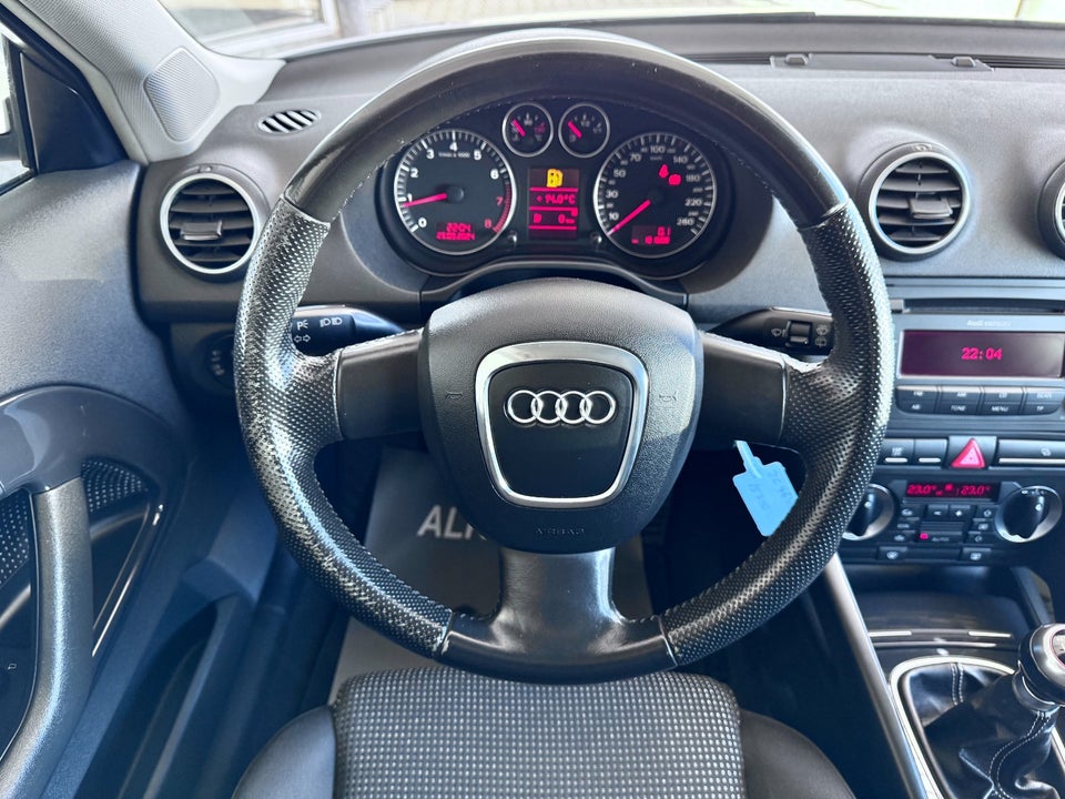 Audi A3 1,8 TFSi Ambition 3d