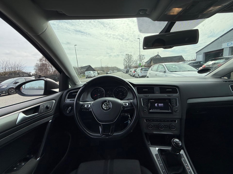 VW Golf VII 1,4 TSi 122 Comfortline BMT 5d