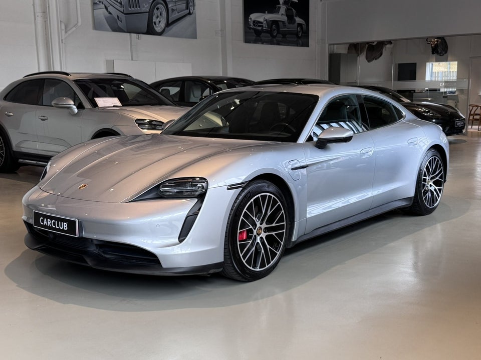 Porsche Taycan 4S Performance+ 4d