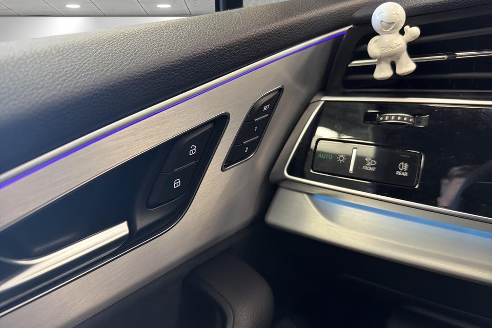 Audi Q7 55 TFSi S-line quattro Tiptr. 5d