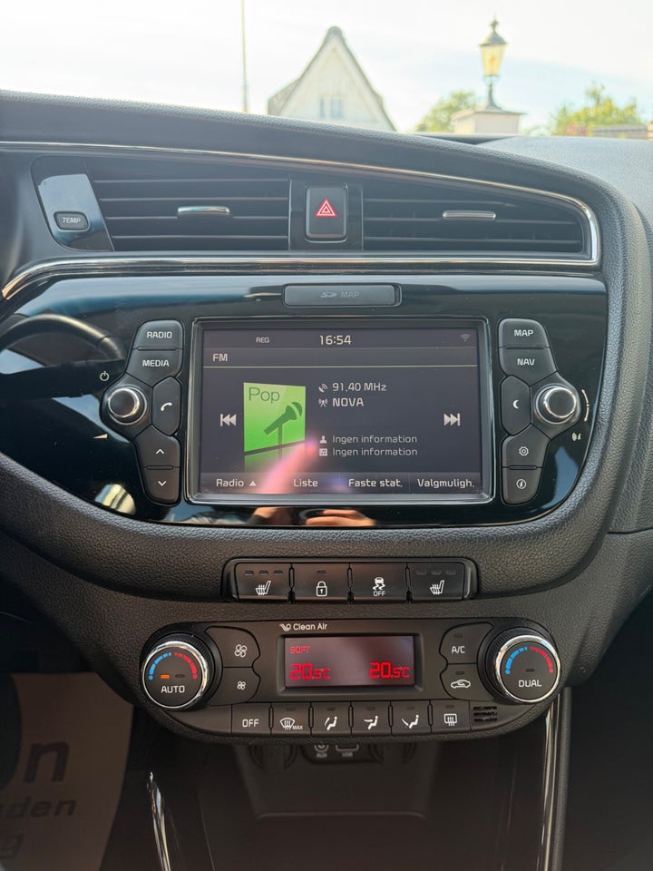 Kia Ceed 1,0 T-GDi Attraction SW 5d